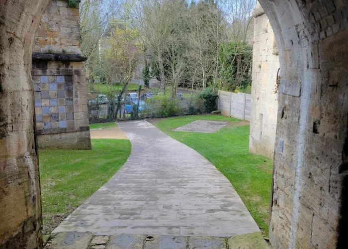 Château Des Princes  Calme Et Sérénité Au Cœur De