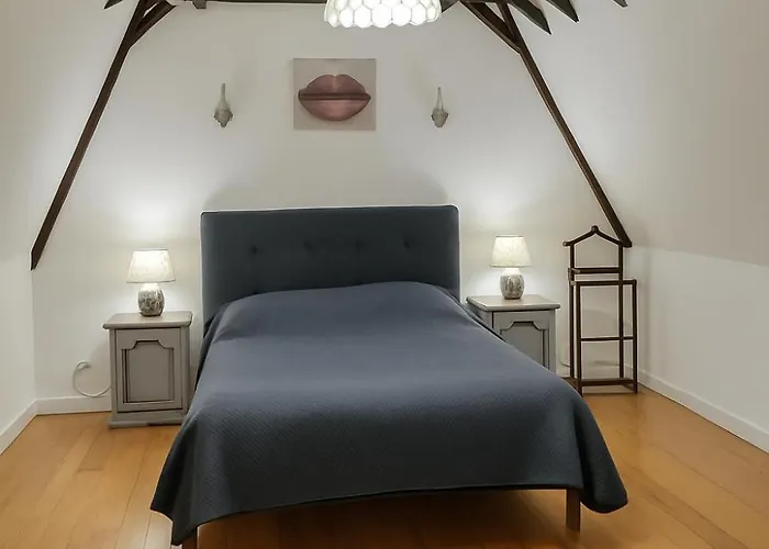 Château Des Princes  Calme Et Sérénité Au Cœur De * Sedan